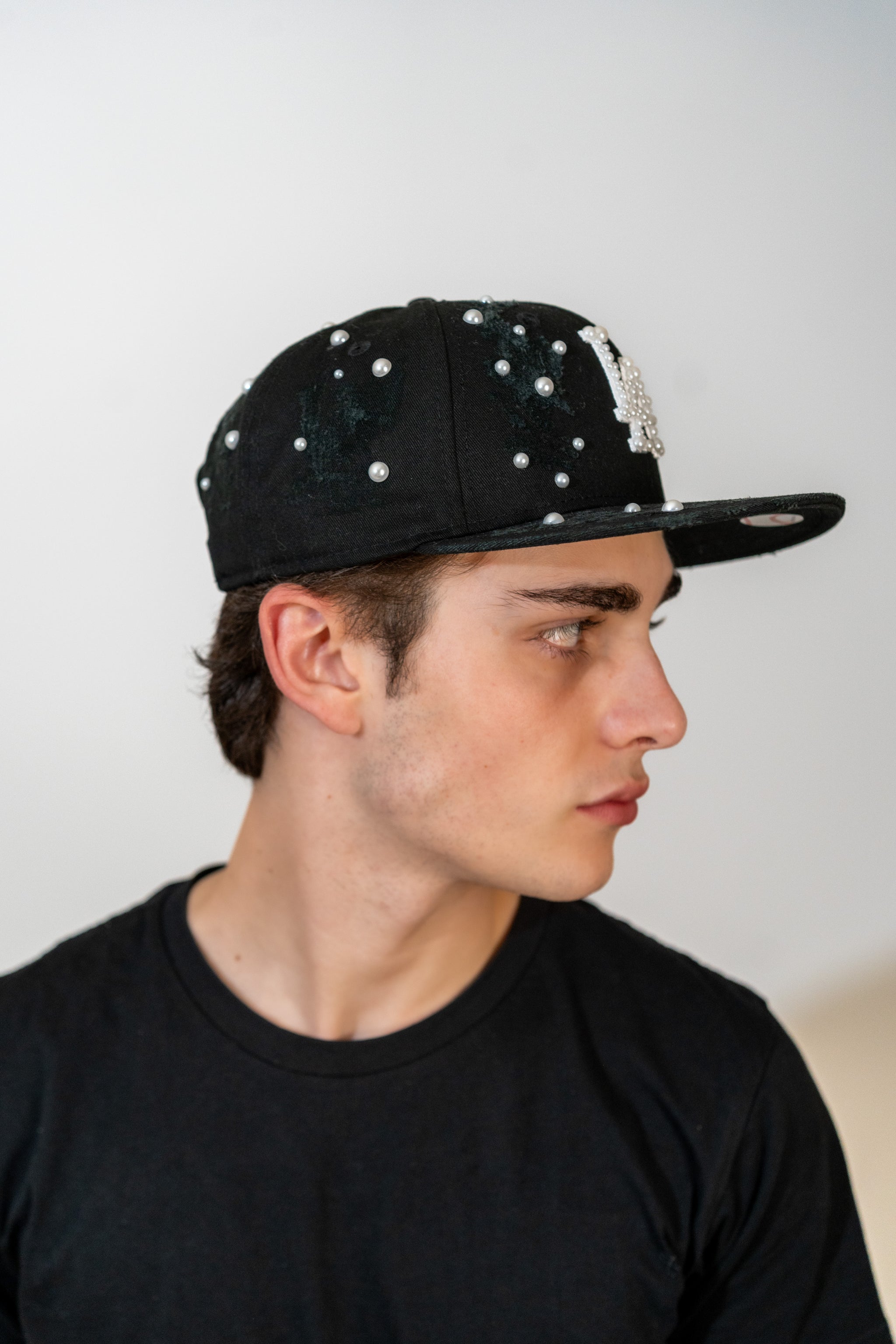 Snapback Cap LA Distressed Pearl