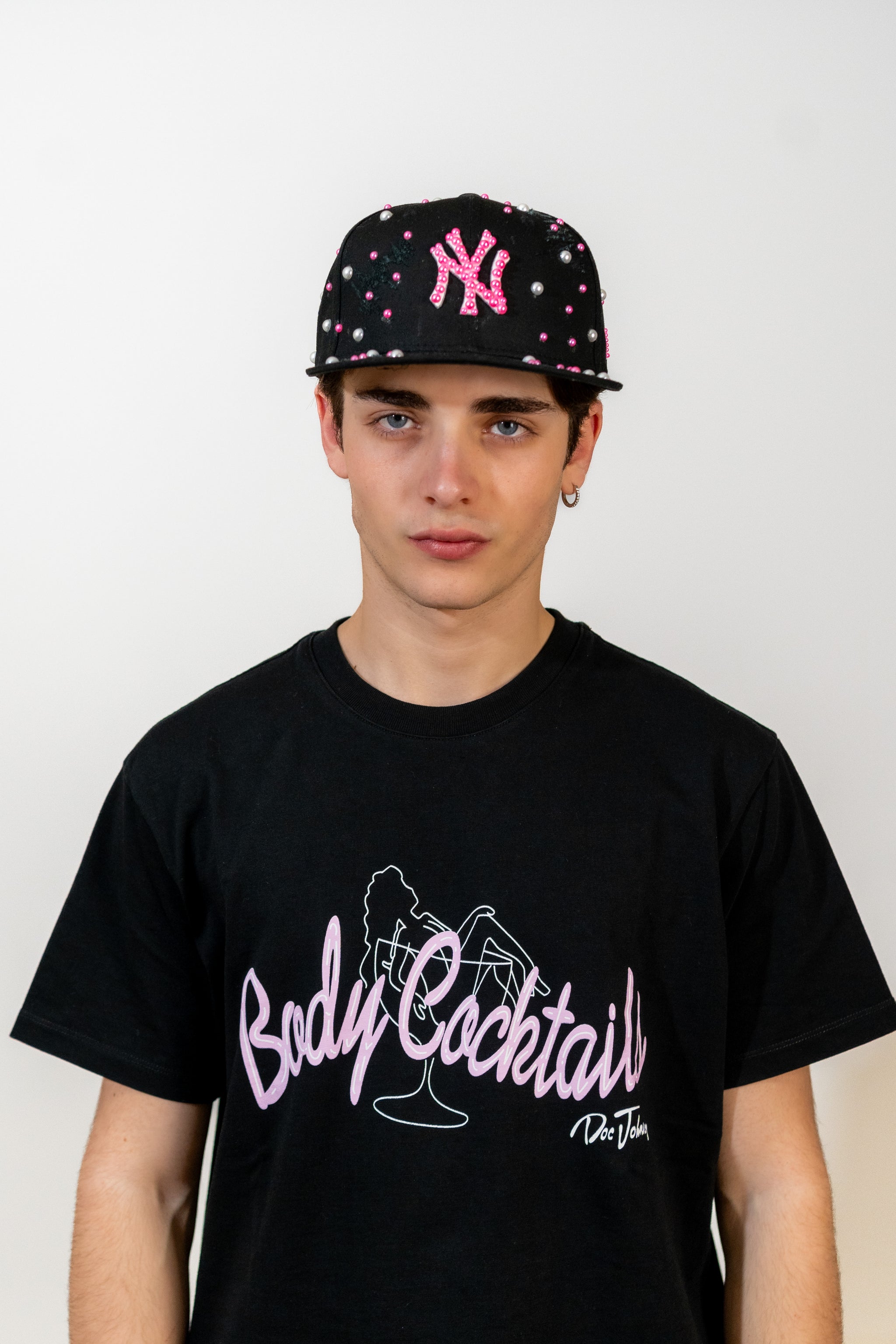 Snapback Cap Pink and White New York Distressed Pearl