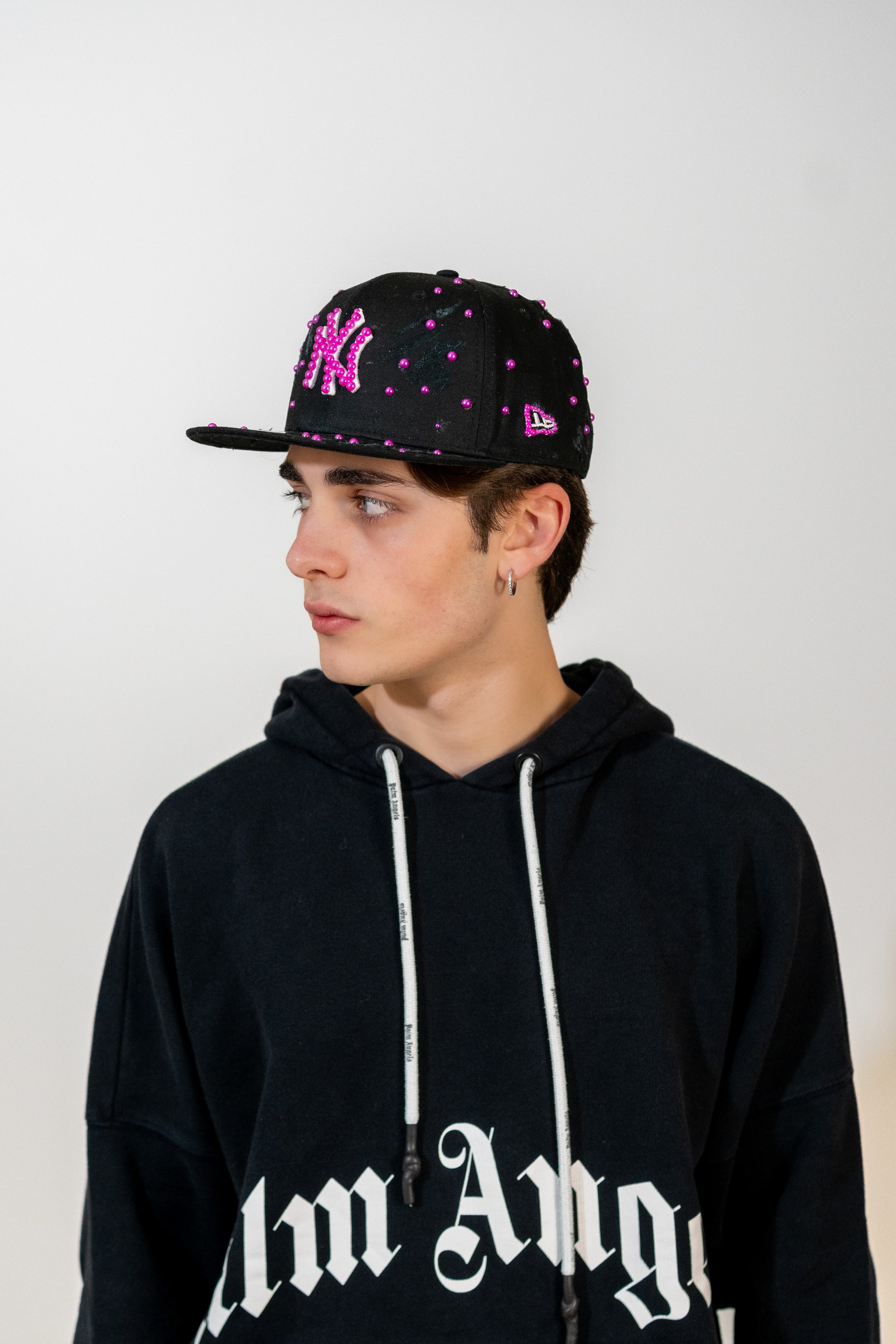 Snapback Cap Purple New York Distressed Pearl