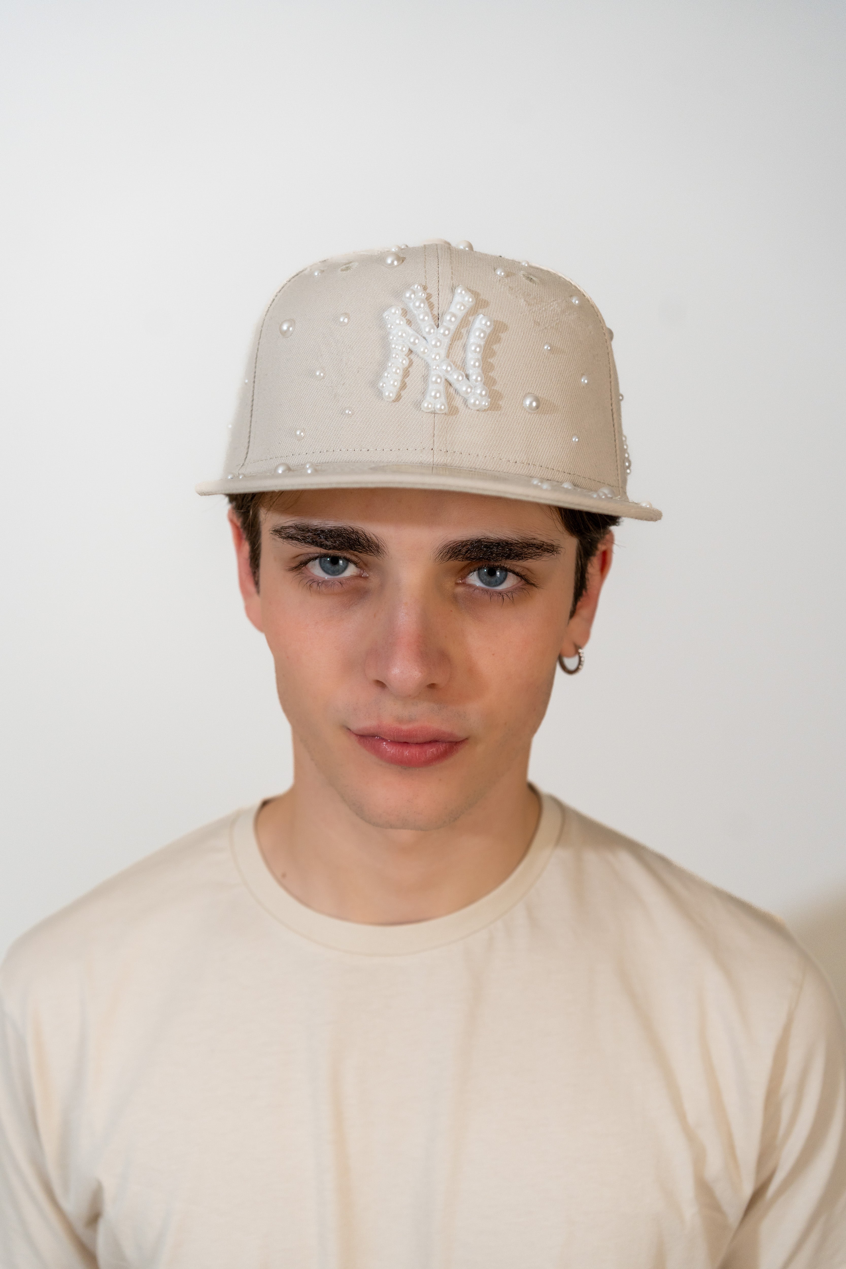 FITTED New York Beige Distressed Pearl