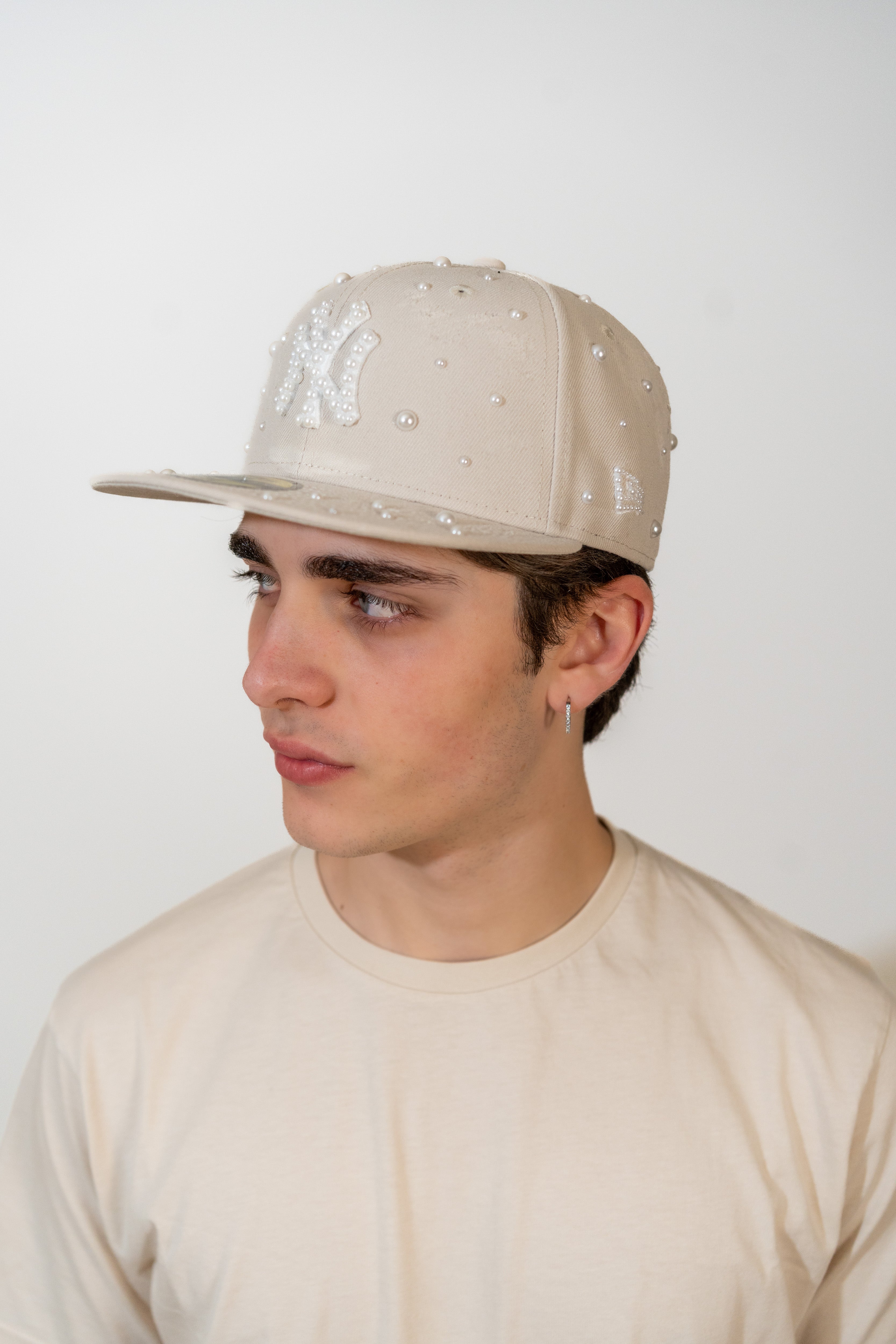 FITTED New York Beige Distressed Pearl