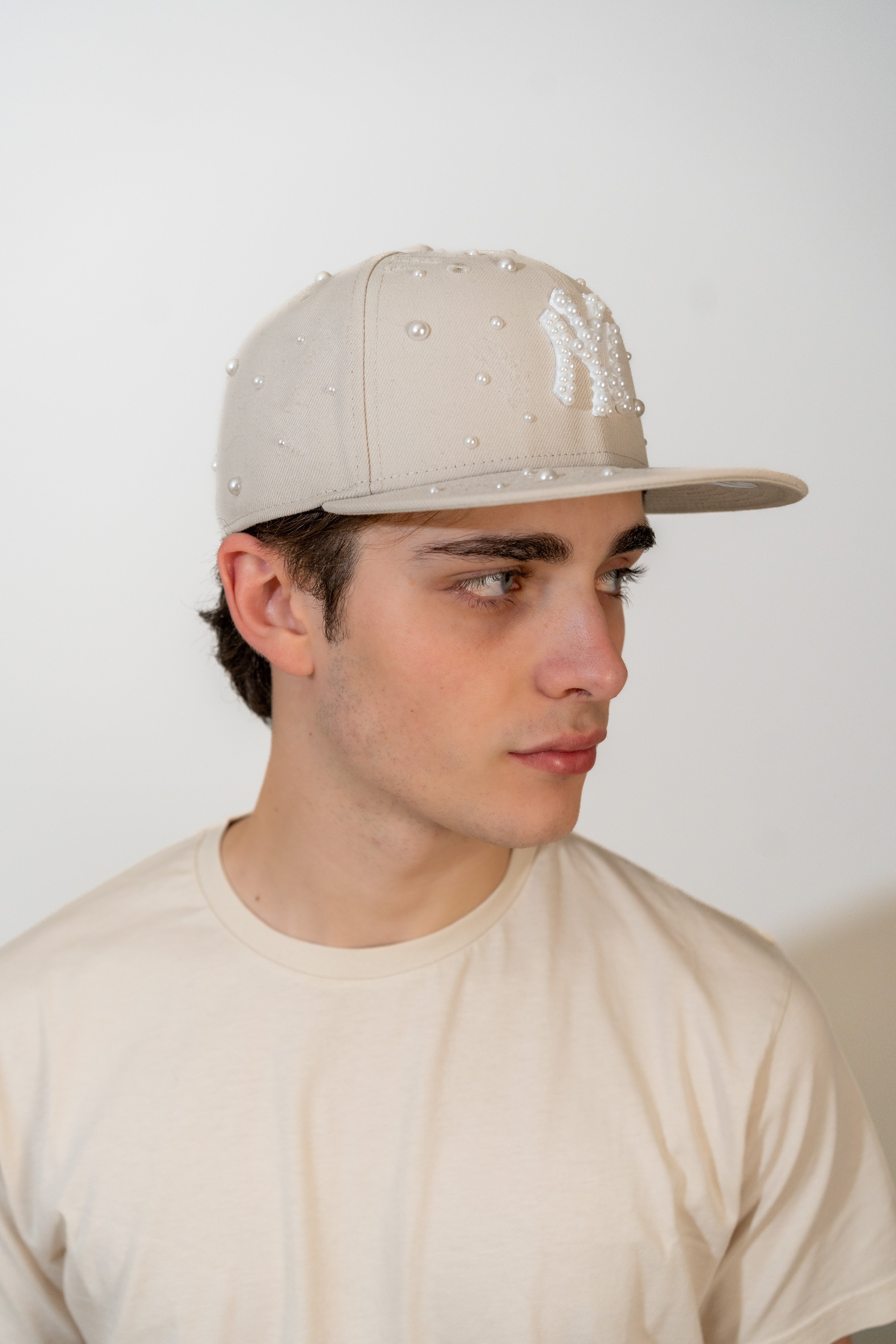 FITTED New York Beige Distressed Pearl