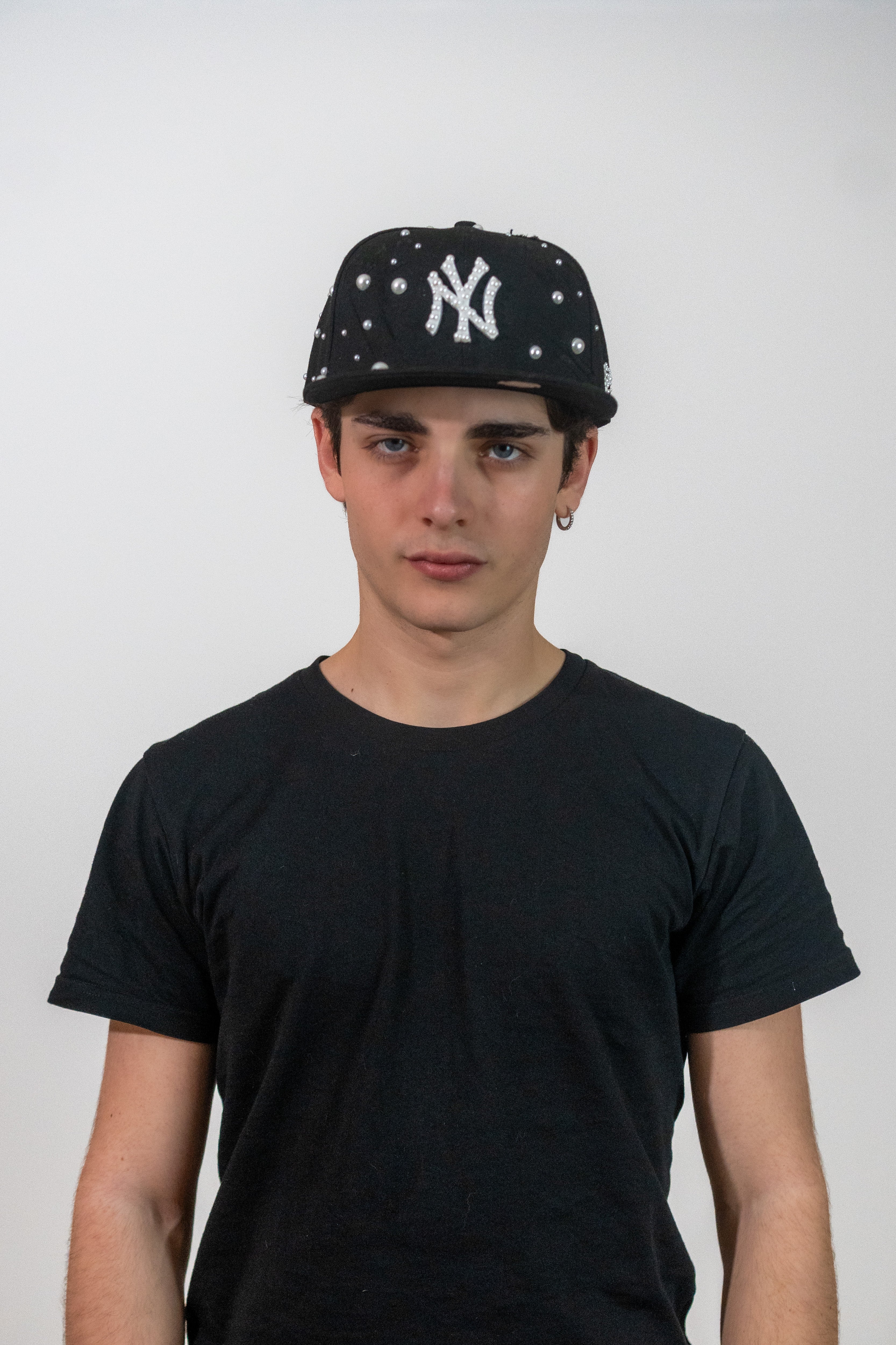 FITTED New York Black Distressed Pearl