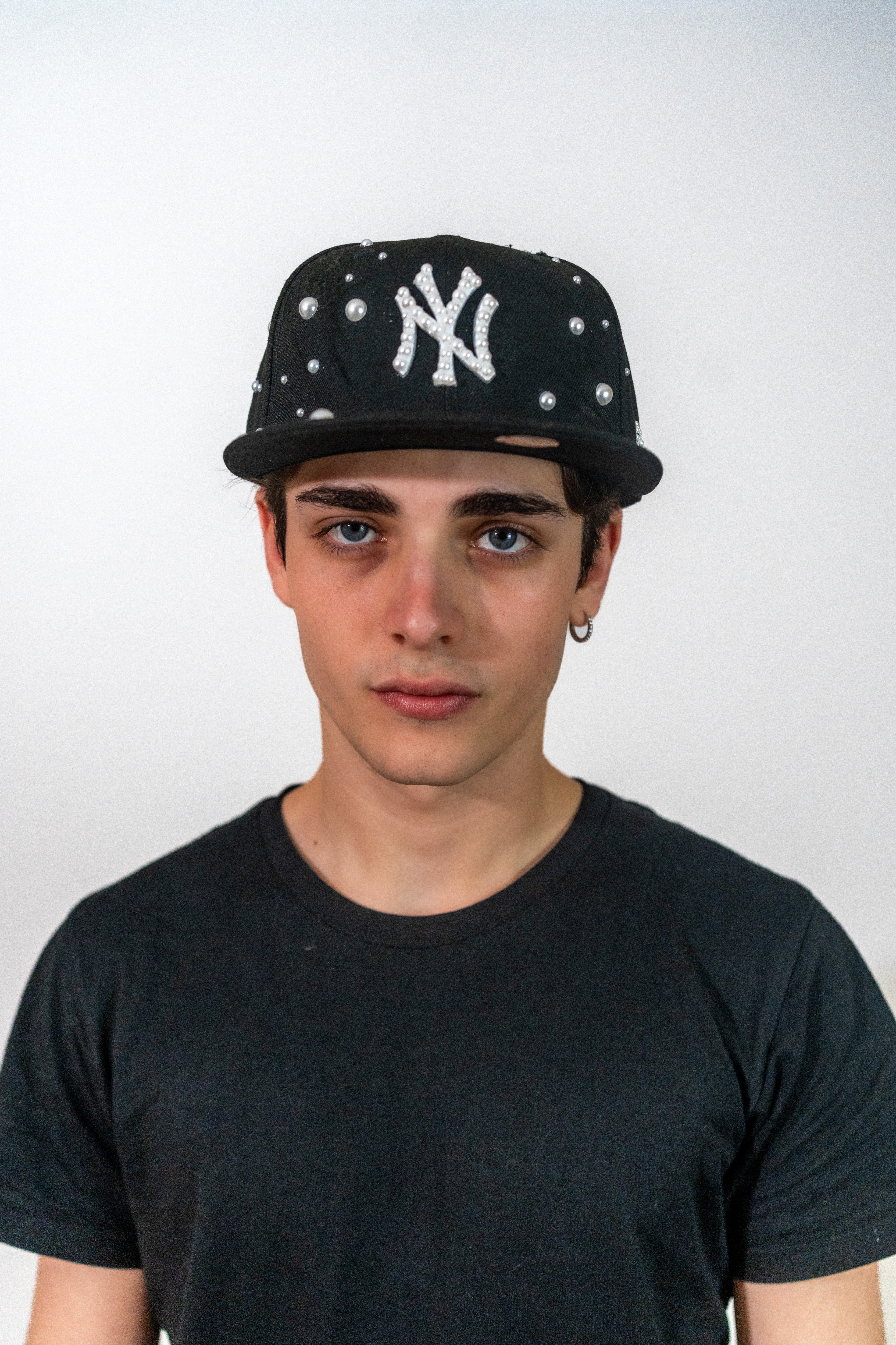 FITTED New York Black Distressed Pearl