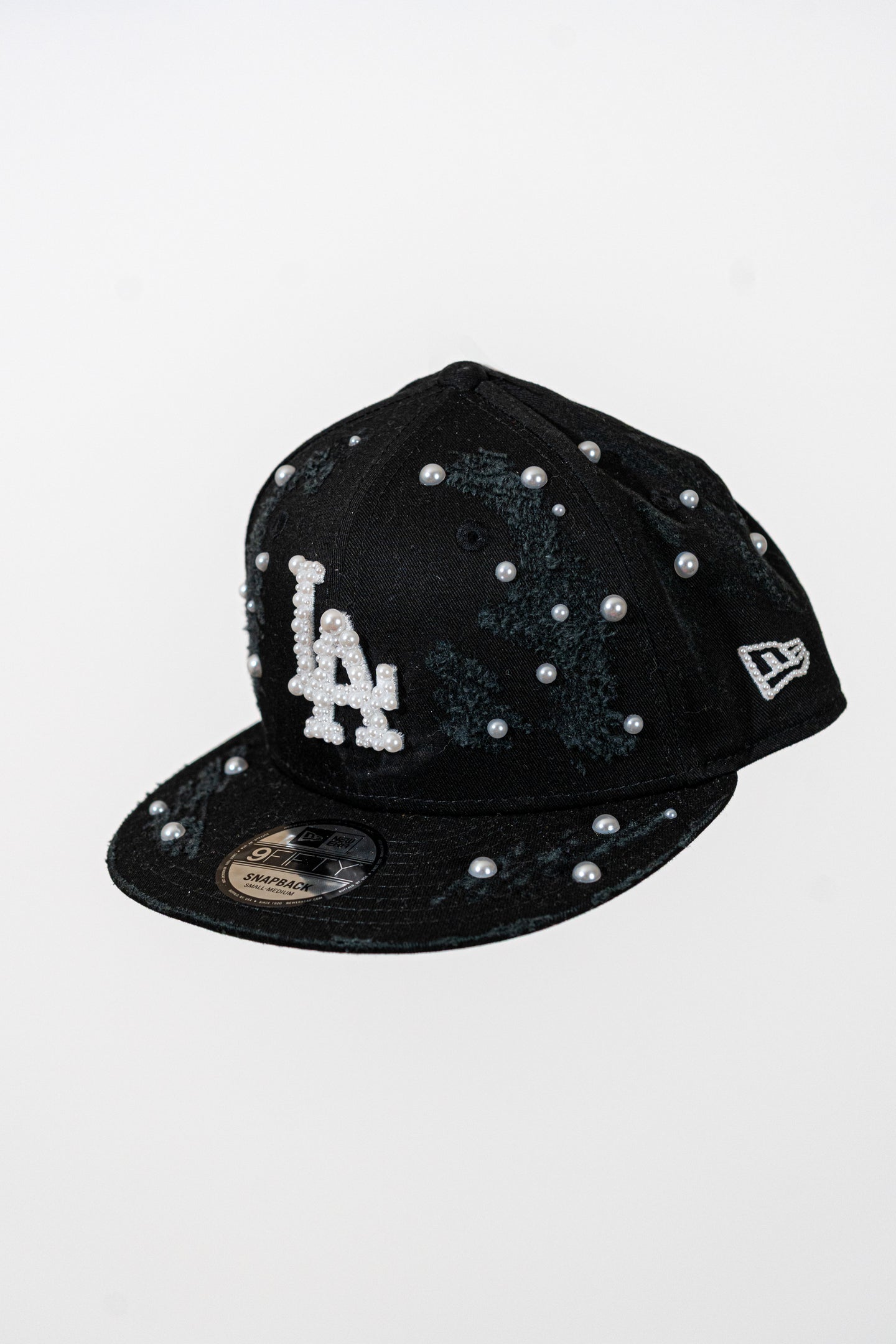 Snapback Cap LA Distressed Pearl