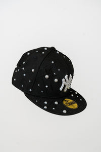 Snapback Cap Black New York Distressed Pearl