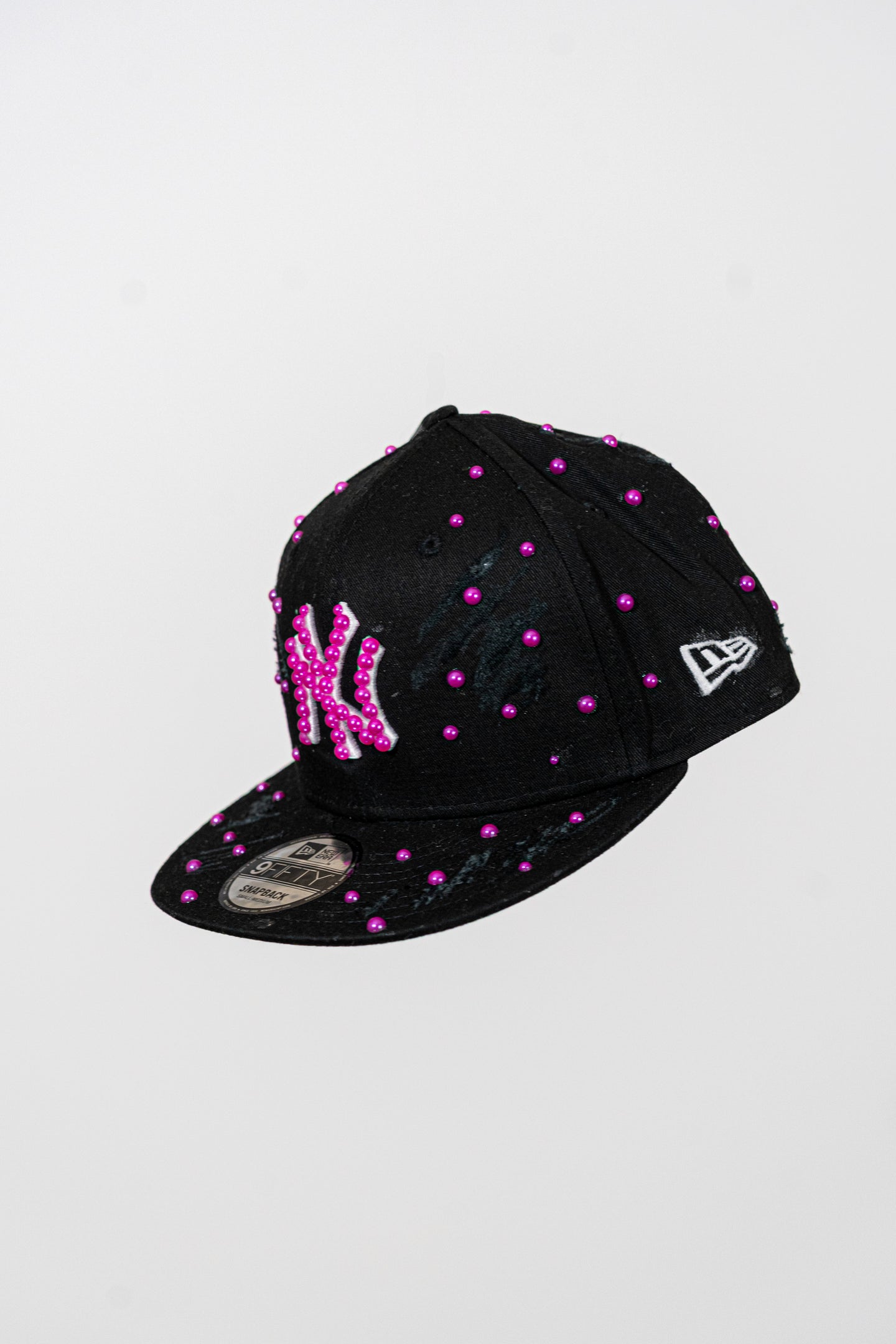 Snapback Cap Purple New York Distressed Pearl